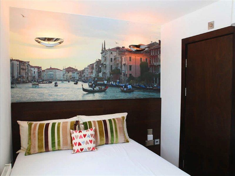 Exhibition Court Hotel 4 Лондон Экстерьер фото