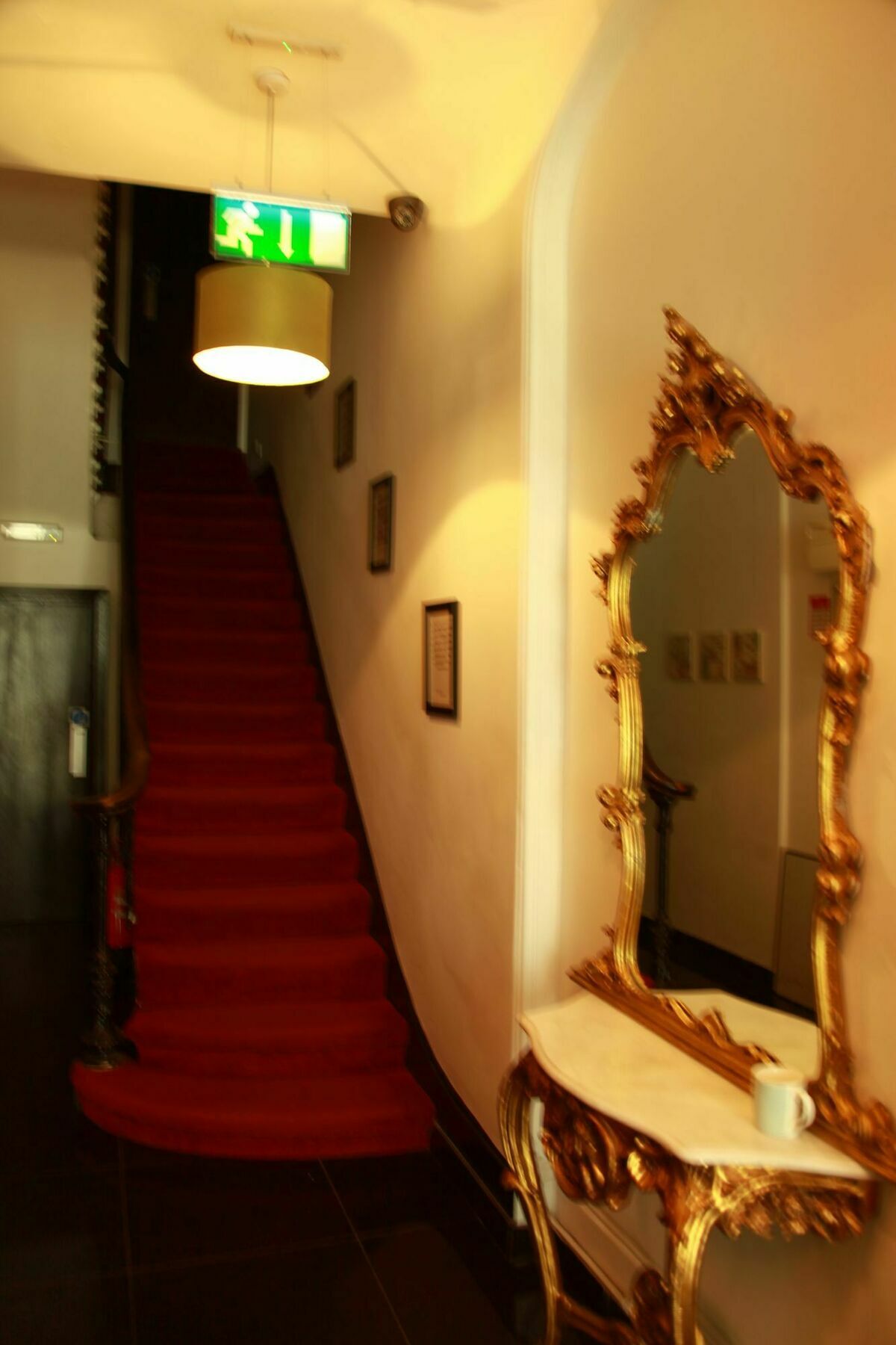 Exhibition Court Hotel 4 Лондон Экстерьер фото